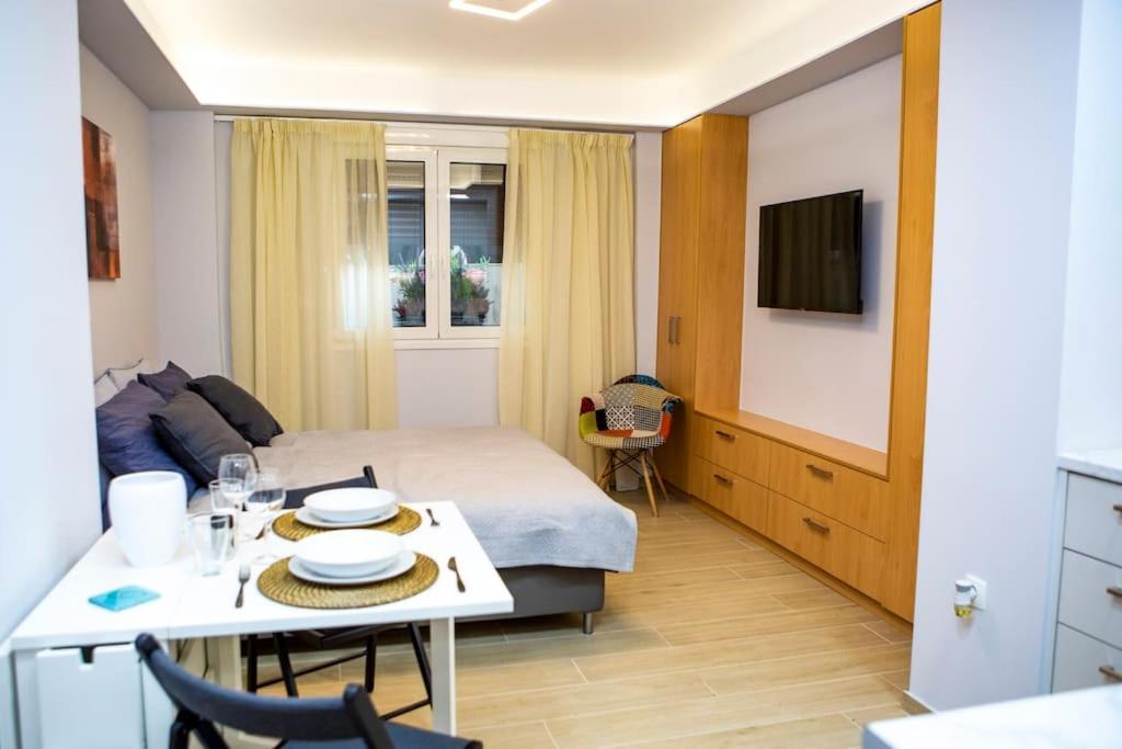 Studio Apartment With All Amenities In Kolonaki Athen Exterior foto
